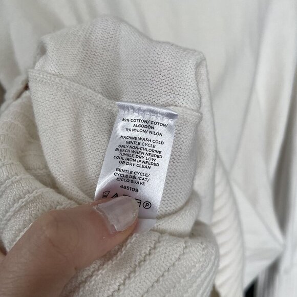 Ann Taylor Factory Womens Ivory Sweater M knit casual cotton top warm winter - Picture 4 of 6